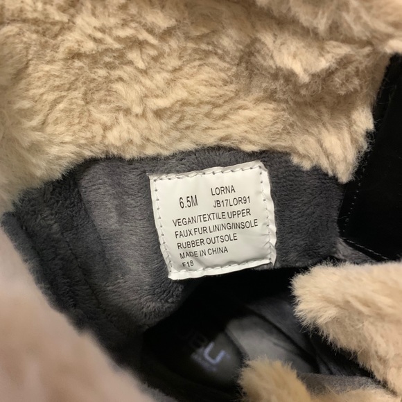 Cute Winter boots - Picture 6 of 7